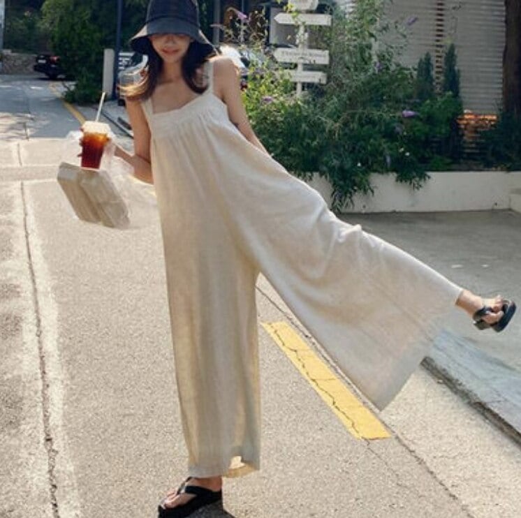 サロペット オールインワン パンツ ガウチョ ワイド ストレート スクエアネック セミフレア Iライン 薄手 大人可愛い きれいめ シンプル カジュアル 春 夏 デート リゾートXL ホワイト