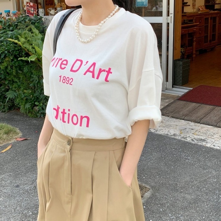 プリントTシャツ 半袖トップス カジュアル半袖Tシャツ トップス Tシャツ シャツ プルオーバー 白シャツ 袖あり 半袖 5分袖 五分袖 Uネック ラウンドネック スリム ストレート Iライン