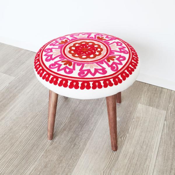 チェア 椅子 スツール レトロ かわいい 丸 アンティーク ピンク 円形 1人掛け いす イス 座面高さ40cm