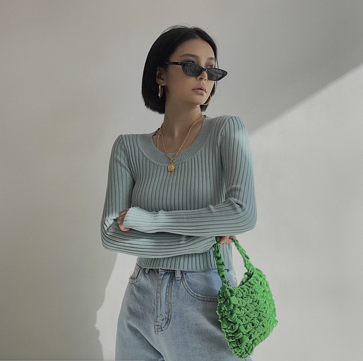 トップス セーター ニットセーター ショート丈 長袖 Uネック スクープネック 細身 ショート フィット リブニット ニット 薄手 大人可愛い きれいめ シンプル カジュアル 上品 おしゃれ