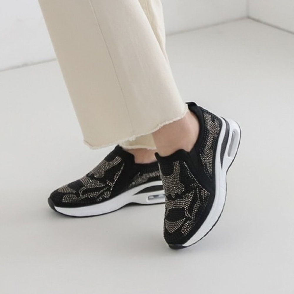 [Ninas Paris] ドット付きエアウィンドウスニーカー