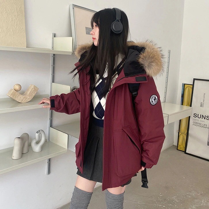 レディースダウンコットンジャケット冬の寒さを克服するために毛皮の襟とフード付きの韓国語バージョン暖かいミディアムレングスの綿のコートジャケット