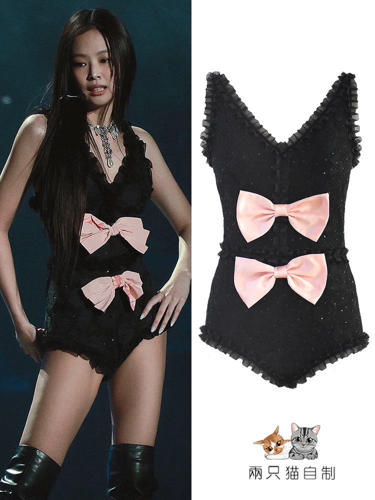 【2枚購入で200円 OFF！急速出荷】ジェニー ブラック ステージ タイト ノースリーブ フリル リボン ジャンプスーツ レディース