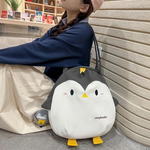 ショルダーバッグ ハンドバッグ 大容量 トートバッグ ペンギン 学生