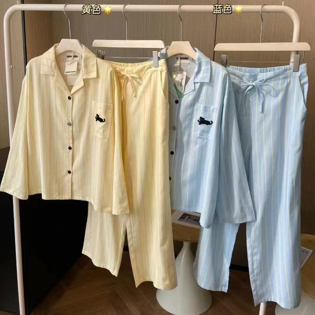 ティーンカップル用長袖パジャマセットホワイトストライプホームウェアセット春/秋/冬2024年スタイリッシュでアウターとしても着用可能