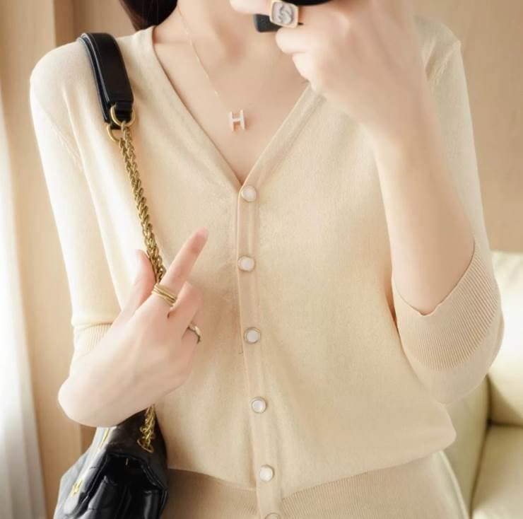 トップス カーディガン 日焼け対策 薄手 夏の必需品 7分袖 多用途 ビューティー 袖あり Vネック スリム アイスシルクニット かわいい 大人可愛い きれいめ シンプル カジュアル 大人 上品 おし