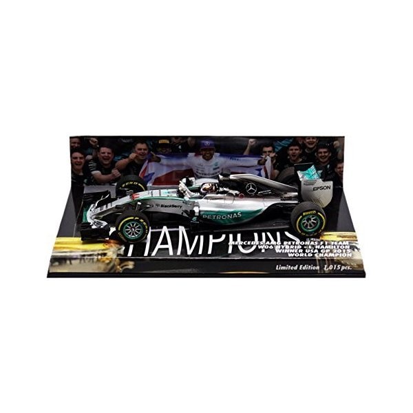 MinichampsMercedes 417150444Winner USA GP W06Hybrid20151: 43Scale Silver/Black/Green 並行輸
