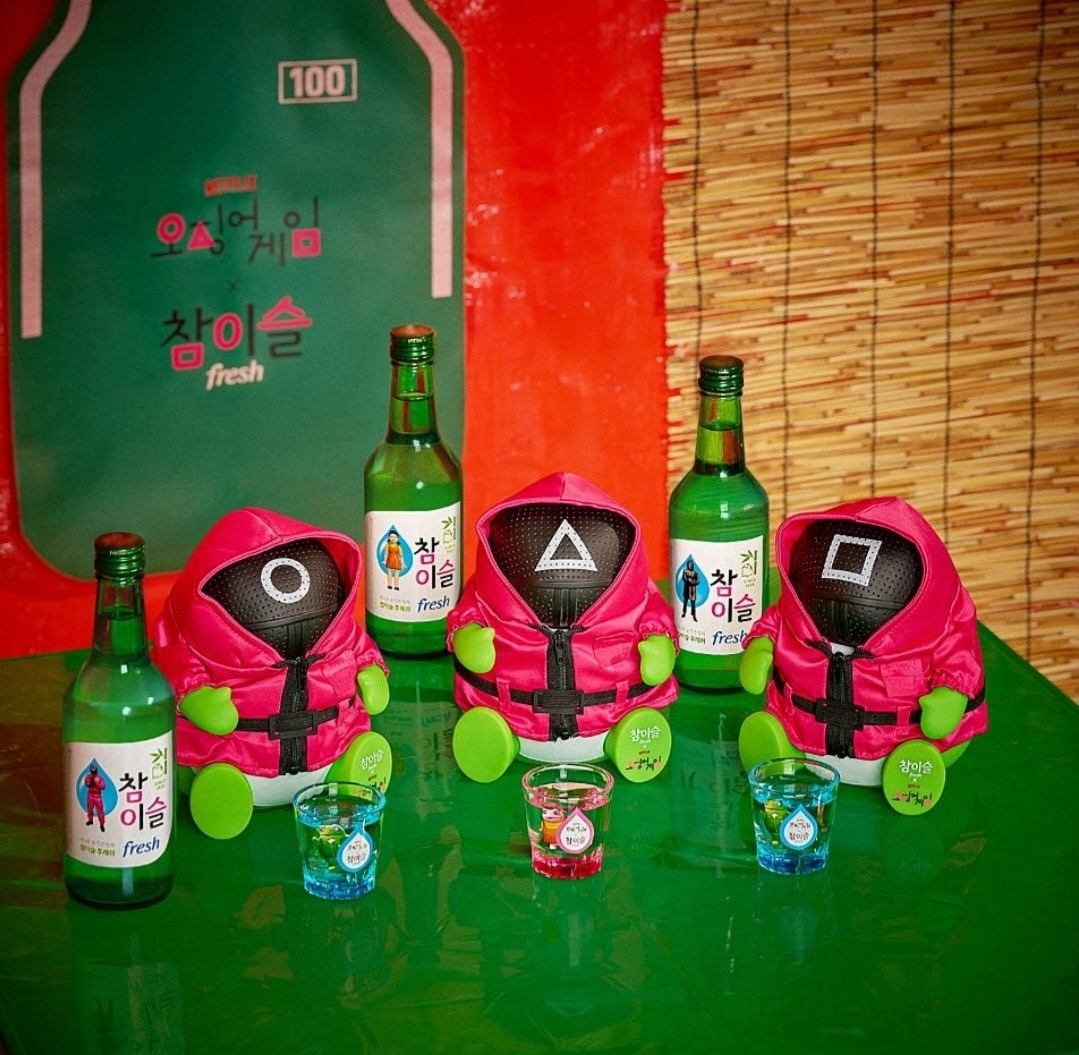 眞露 チャミスル イカゲーム 兵隊トビ フィギュア ヨンヒゲーム機 コラボ ネットフリックス グッズ