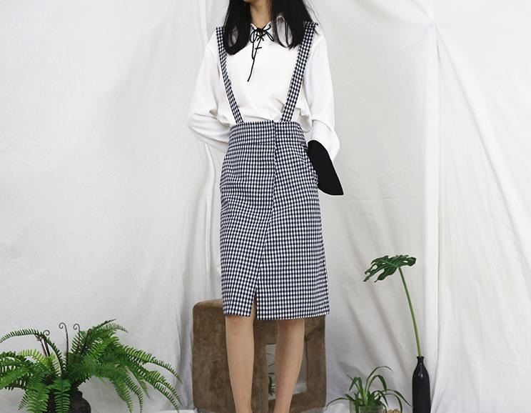 3002.サスペンダー チェック柄 膝丈タイトスカート（ブラック）