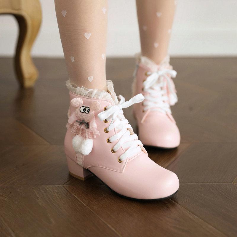 ブーツ 女の子 ロリータ ショートブーツ かわいい 太ヒール 6-8cmヒール ラウンドトゥ レースアップ 合成皮革 アンクル丈 カジュアル 学生 通学 秋冬 ブラック ホワイト ピンク