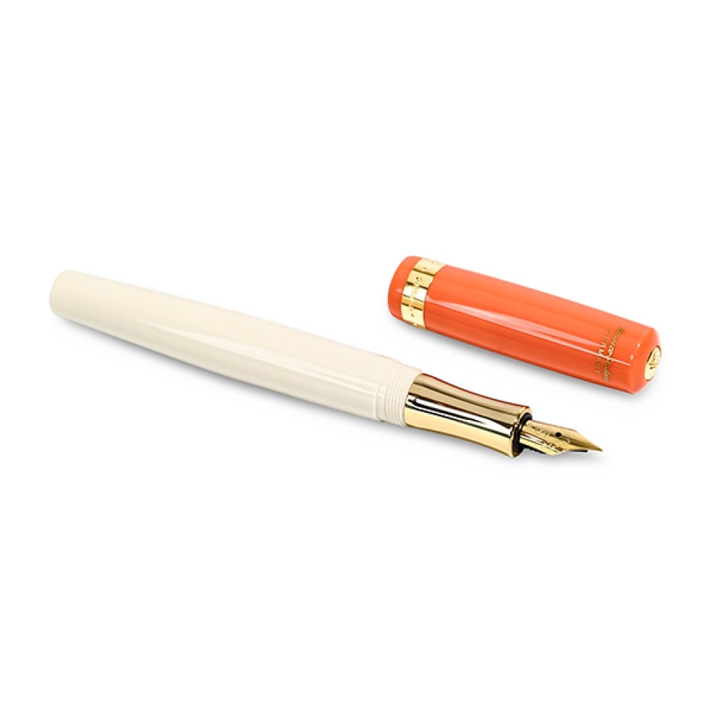 カヴェコ 万年筆 スチューデント スペシャルエディション 70年代 ソウル オレンジクリーム EFペン先