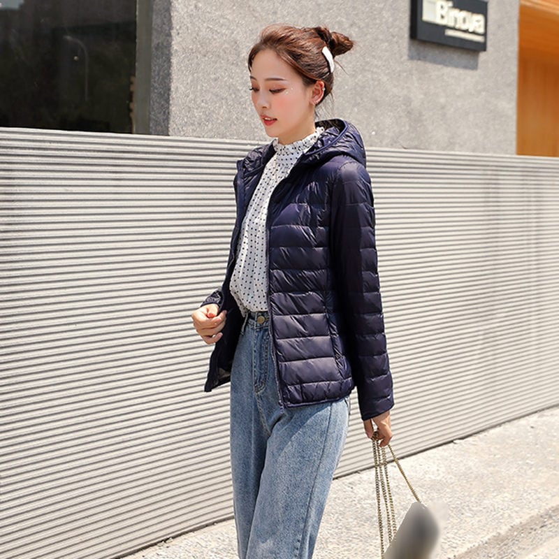 ウルトラライトダウンジャケット レディース ダウンコート インナーダウン トップス 大きいサイズ 撥水 軽量 薄い 暖かい 無地 シンプル ショート丈 アウター コンパクト 秋 冬 大人 婦人 おしゃ