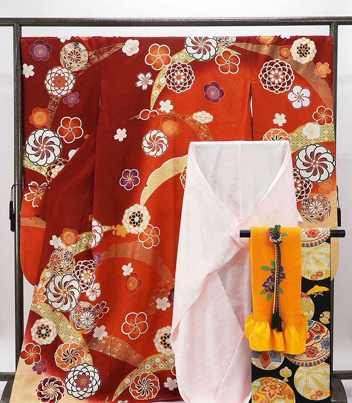 振袖 正絹 吉祥四季花模様 5点セット 身丈170.5cm 裄丈70.5cm 袋帯 長襦袢 帯締め 帯揚げ 振袖5点セット リサイクル 中古 着物 e4080