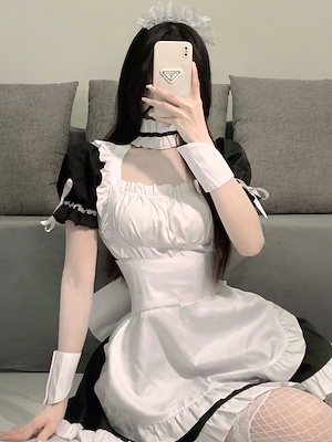 かわいいコスプレメイド純粋な欲望の制服セクシーなカフェ猫白黒メイドスーツ女性