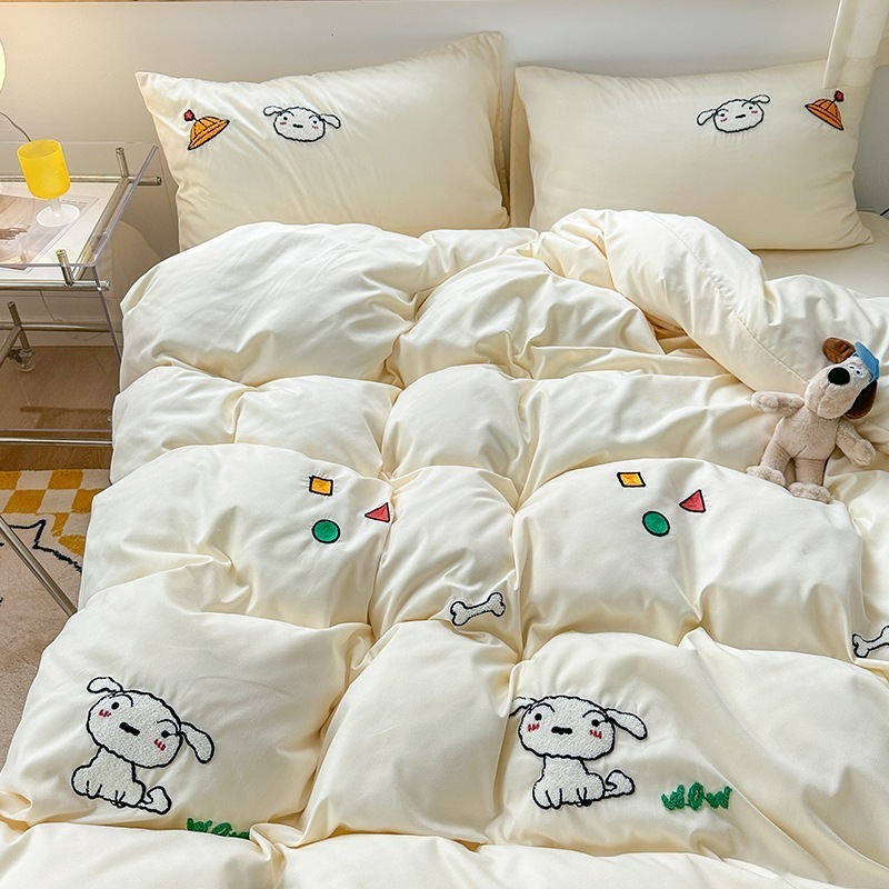 クレヨンしんちゃんタオル刺繍付きミアンダンウォッシュコットン4点セット ベッドシーツ掛け布団カバー寮用寝具3点セット