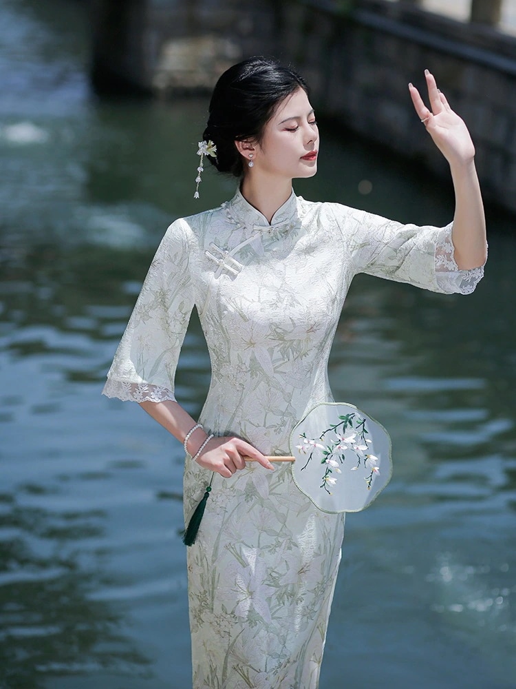 【酔清風.上品】 チャイナドレス シフォン 花柄 チャイナワンピース スリット レトロドレス パーティー フォーマル 演奏会 成人式 新中式30%までに制限
