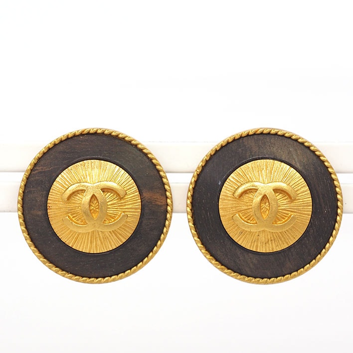 【美品】シャネル ラウンド サークル クリップタイプ ウッド 【イヤリング】