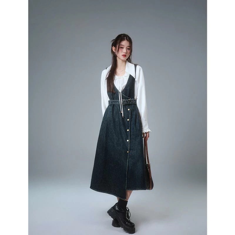 ジャンパースカート 大人 デニム レディース 春秋 ミモレ丈 ノースリーブ ワンピース Vネック ベルト ボタン ハイウエスト 体型カバー カジュアル おしゃれ 青