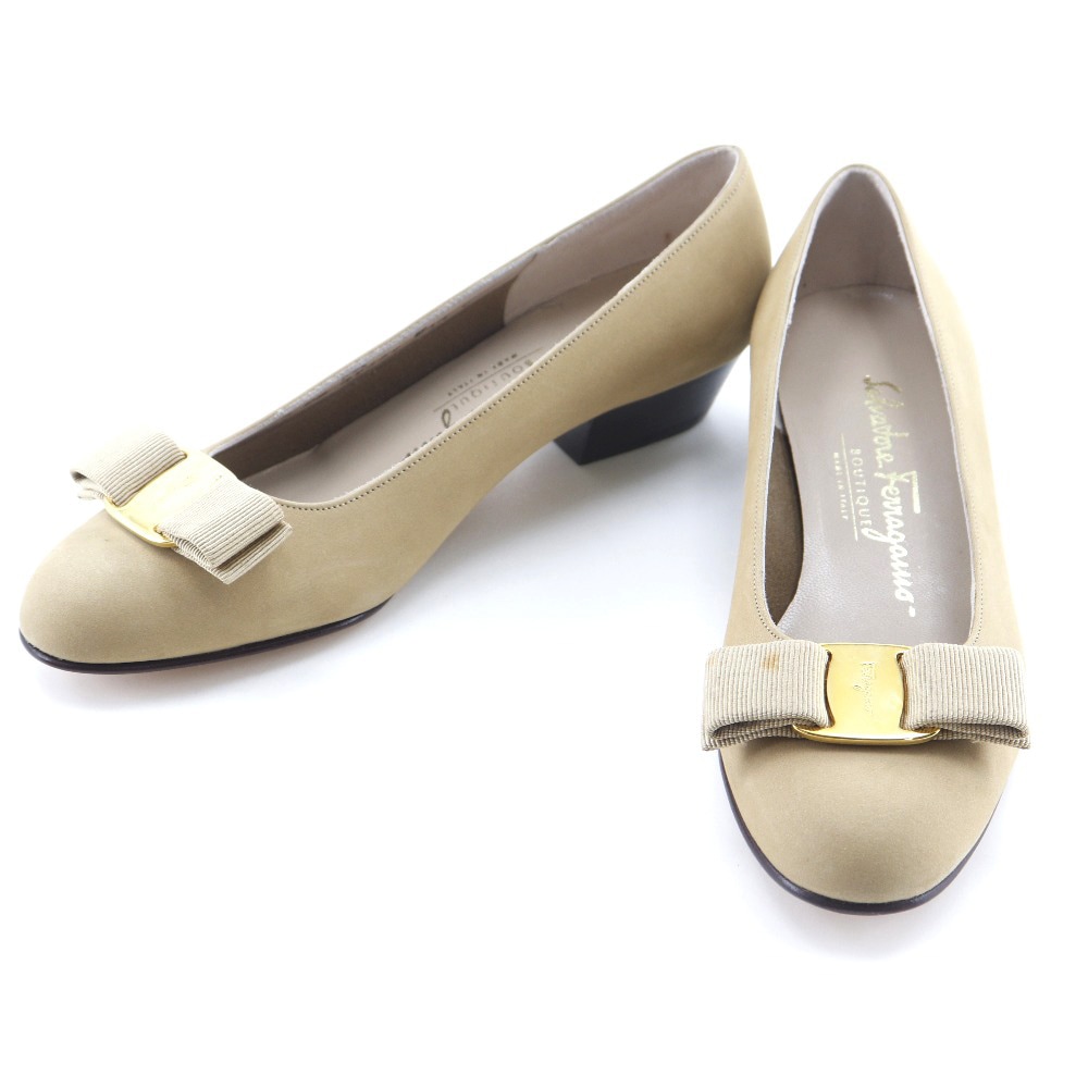 Salvatore Ferragamo サルヴァトーレフェラガモ ヴァラリボン 338 28435 パンプス スウェード レディース 中古品