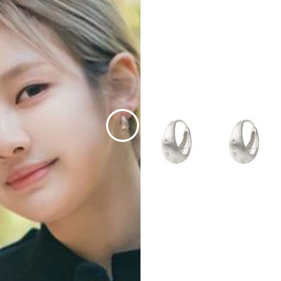 [ニング着用] Matte bold hoop onetouch earrings//デイリーアクセサリー/韓国女性アクセサリー/韓国ファッションスタイル/SNSで人気/韓国ジュエリー/芸能人着用アク