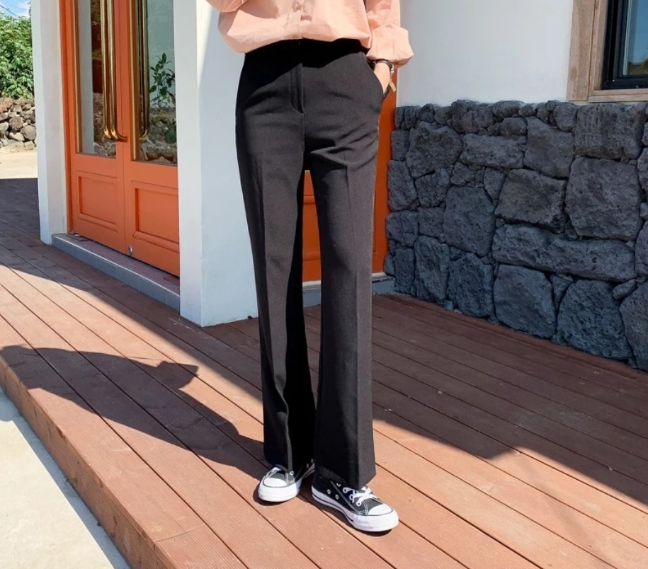 レディース パンツ ボトムス ロングパンツ タックパンツ ロング ブーツカット ファスナー ポケット ハイウエスト 薄手 かわいい 大人可愛い きれいめ シンプル カジュアル おしゃれ こなれ感 ラフ