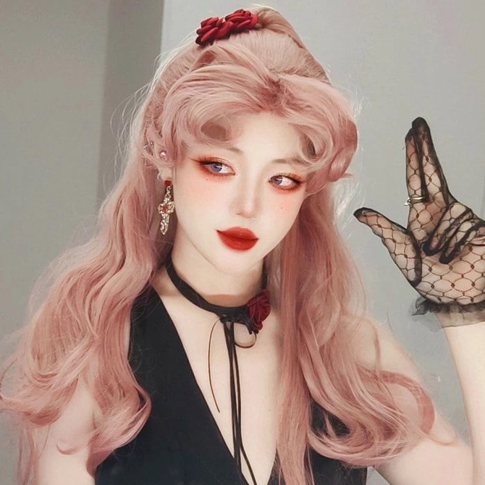 中世の貴族風 巻き毛 ピンク髪 フルウィッグ かつら 女性 長髪 ロングウィッグ ロングヘア ロリータ lolita 前髪あり 自然 可愛い wig コスプレ 耐熱ウィッグ 小顔効果 コスチューム 仮