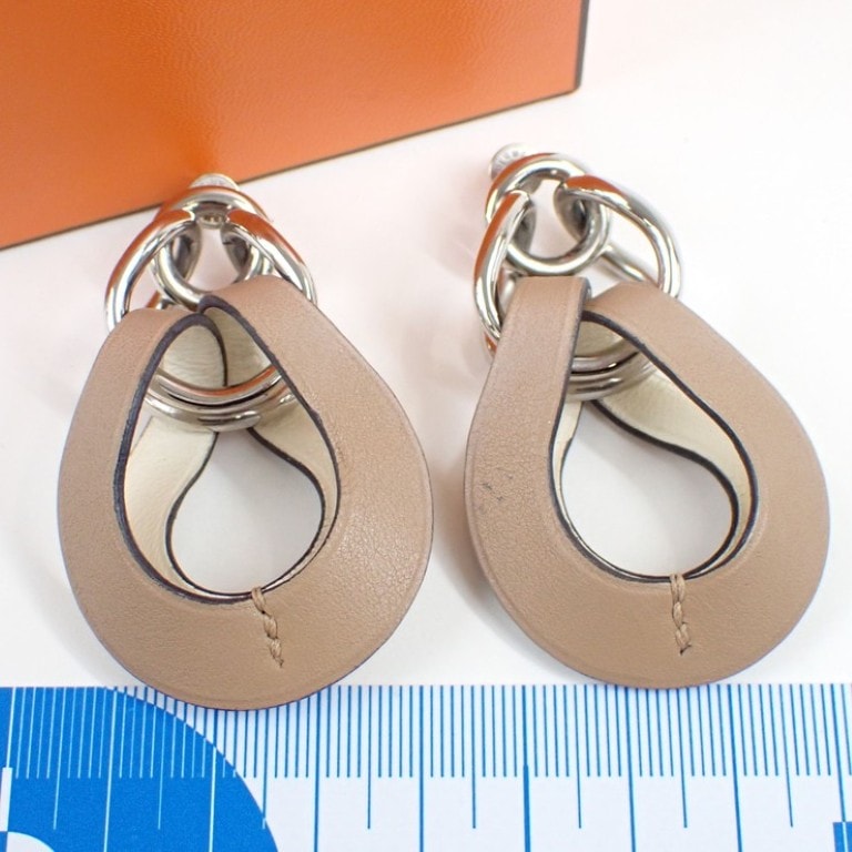 ピアス ヴィルヴォルト メタル×ヴォースイフト - シルバー金具 チャイ（ブラウン系）×ナタ（ホワイト系） アクセサリー ジュエリー 小物 ブランド ギフト 誕生日プレゼント 女性 彼女【本物保証】