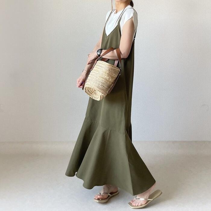 ワンピース ワンピ ドレス キャミワンピ マーメイド フレア レディース エレガント きれいめ カジュアル 大人 可愛い ノースリーブ レーヤード フェミニン ロング丈 グリーン 緑 ブラック 黒 春