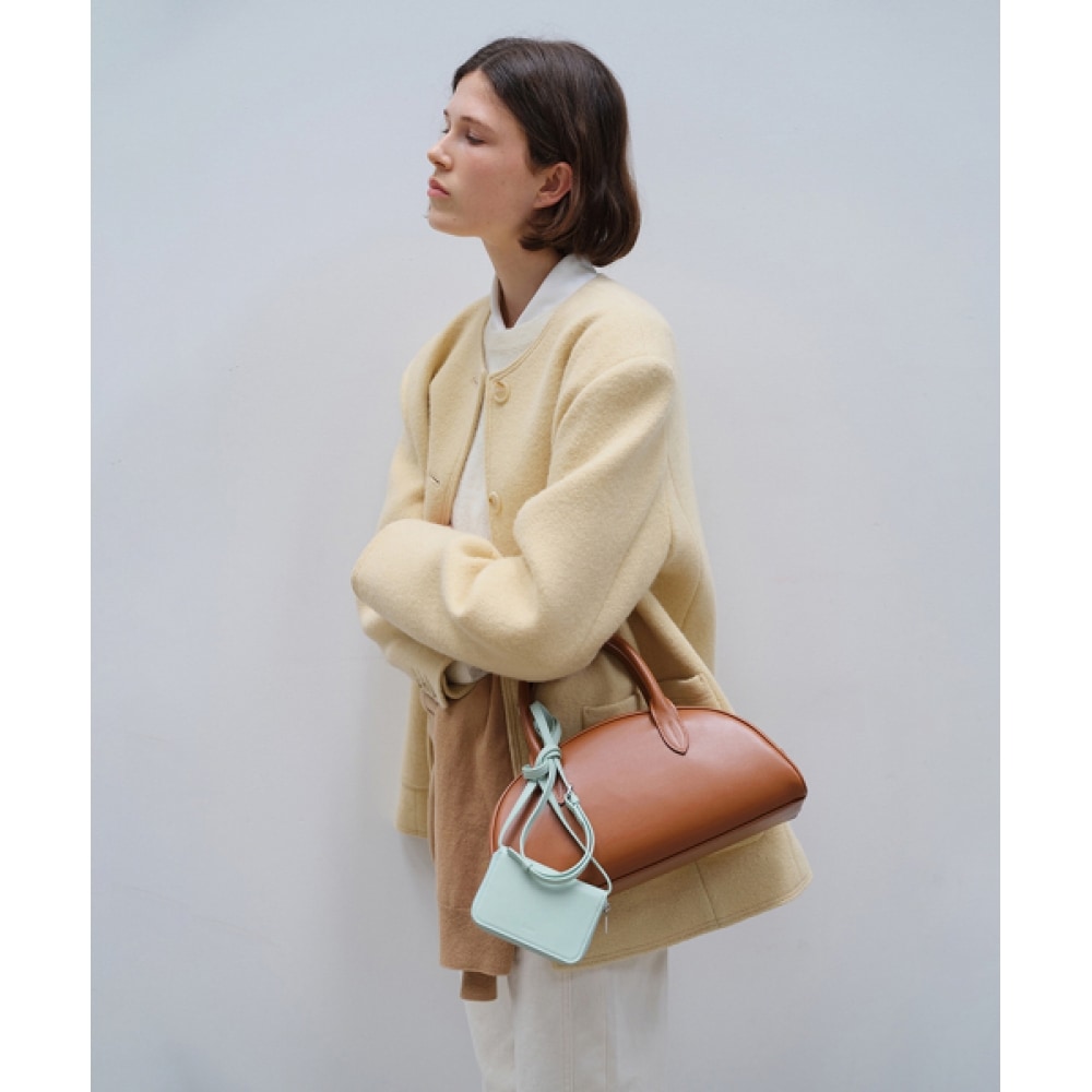 ダンスト女性用クラシックボーリングバッグ TAN_UDBA4F203W2