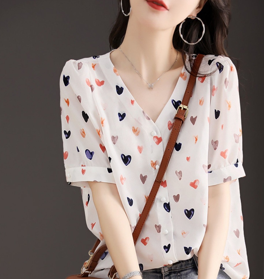 トップス デート モテアイテム シャツ ブラウス 五分袖 シフォン ハート柄 可愛い きれいめ 上品 おしゃれ かっこいい 可愛い ラブリー キュート ガーリー クール モード系 セクシー 5,110円