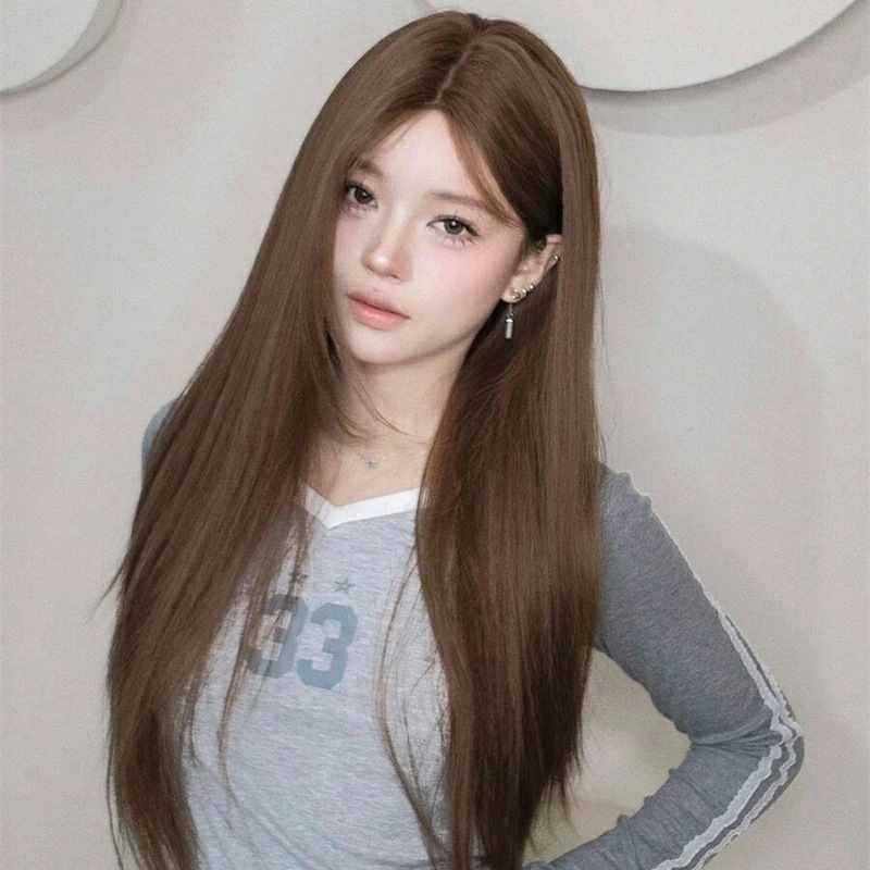 前髪レース付きカーリーウィッグミディアムカットスタイルブラウン ロングカールウィッグ長さ30フィート日常使いに最適な自然で現実的なウィッグ