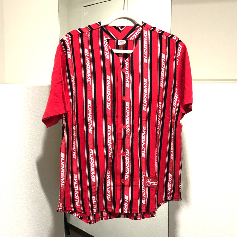 Supreme シュプリーム 半袖シャツ ベースボールジャージー シャツ ジャカードロゴ アパレル 19SS Jacquard Logo Baseball Jersey コットン レッド