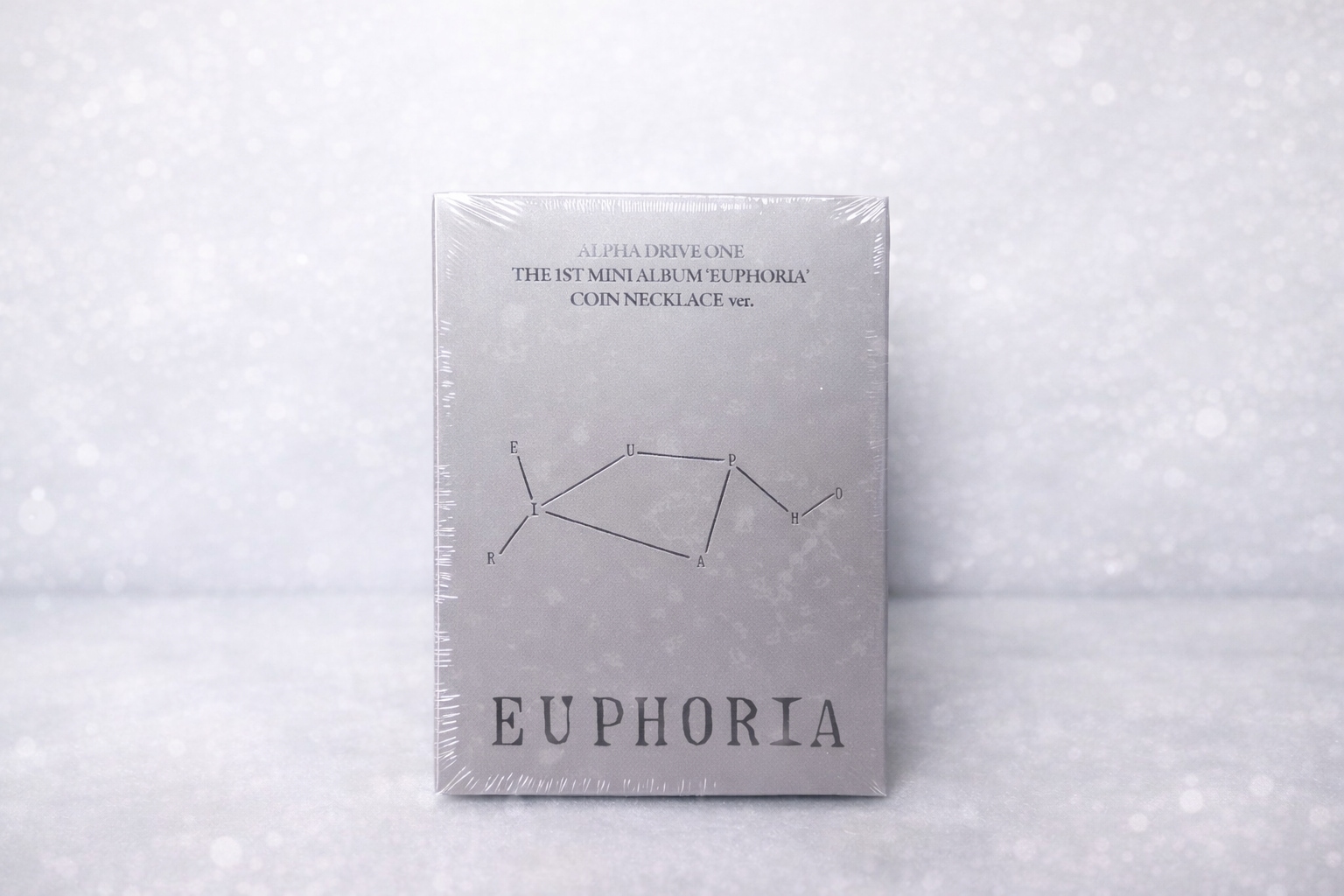 ALPHA DRIVE ONE - THE 1ST MINI アルバム [EUPHORIA]/限定版 COIN NECKLACE