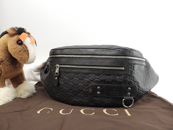 Qoo10] GUCCI クロスボディバッグ大 GGシマ レザー黒