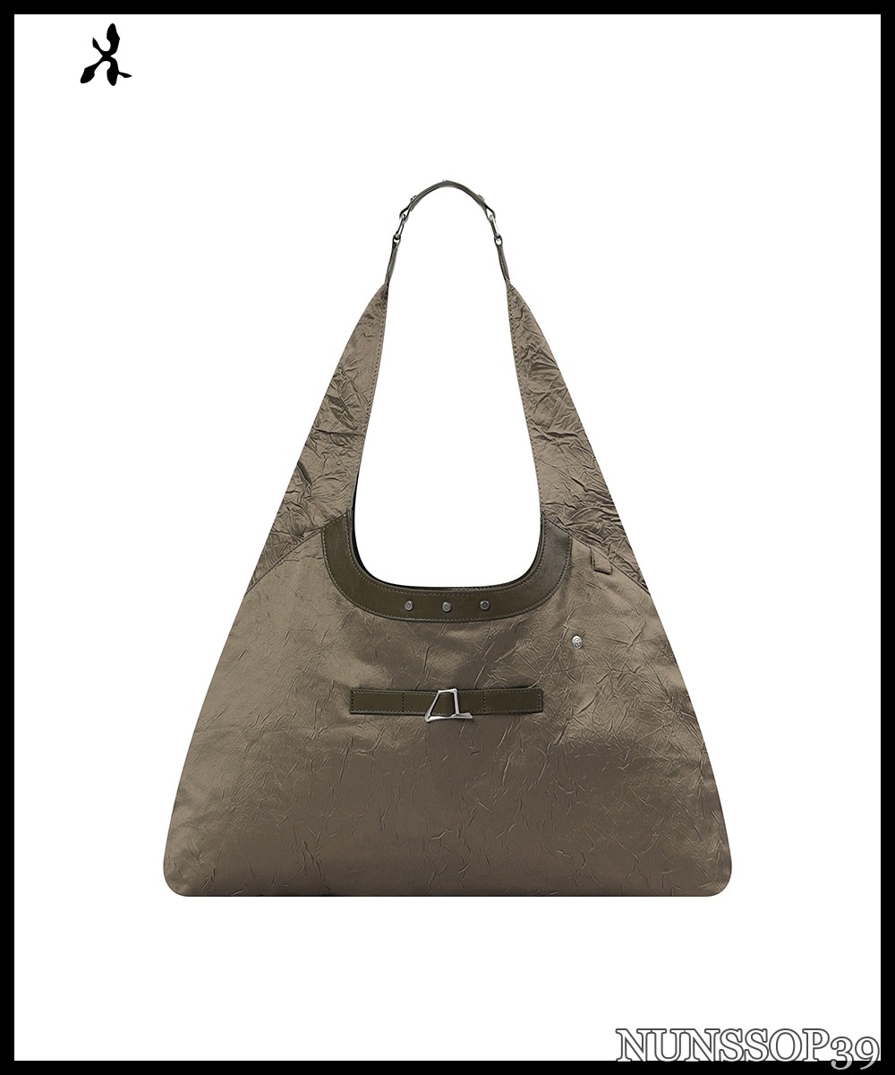 ANDAASH Triangle 003 bag OLIVE