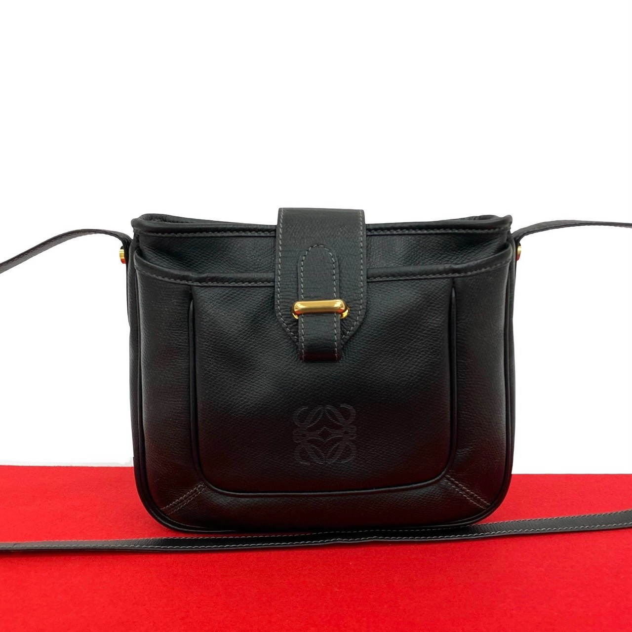 アナグラム 型押し ロゴショルダーバッグ レザー ブラック 962-8 43,440円