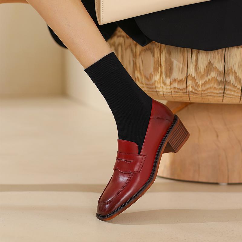 ローファー レディース 通学 通勤 学生 カレッジ 仕事 オフィス 女性 フレンチ レトロ 英国 革 厚手 ヒール ミディアム ヒール 小さい 革靴 ラウンドトゥ スリッポン ブラウン シングル シュ