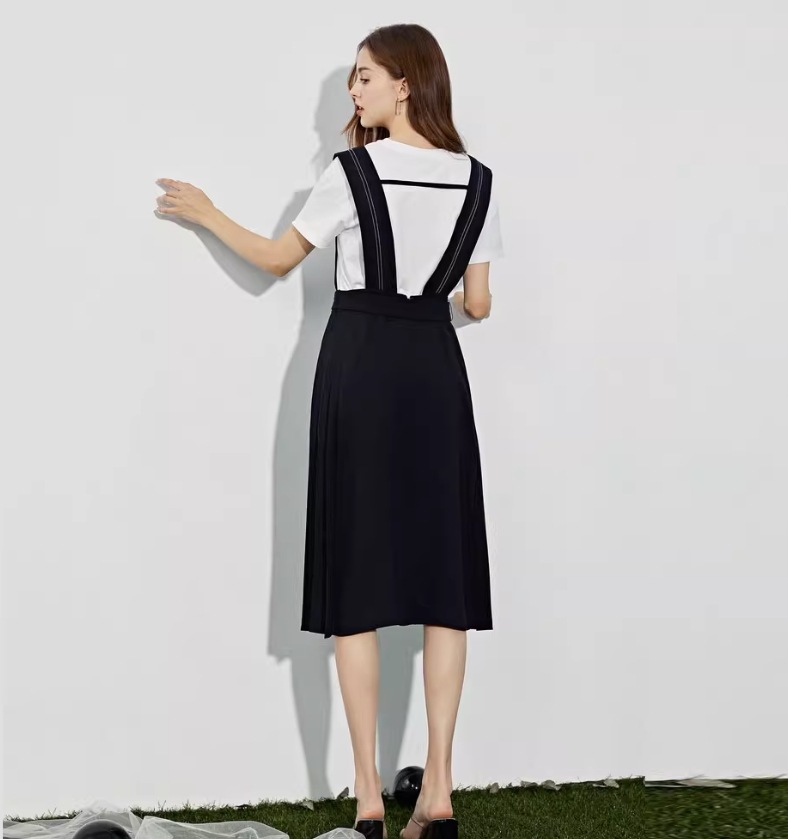 セットアップ デート モテアイテム サロペットワンピ ミディアム丈 Tシャツ コットン 大人可愛い きれいめ 上品 おしゃれ かっこいい 大人可愛い ラブリー キュート ガーリー クール モード系