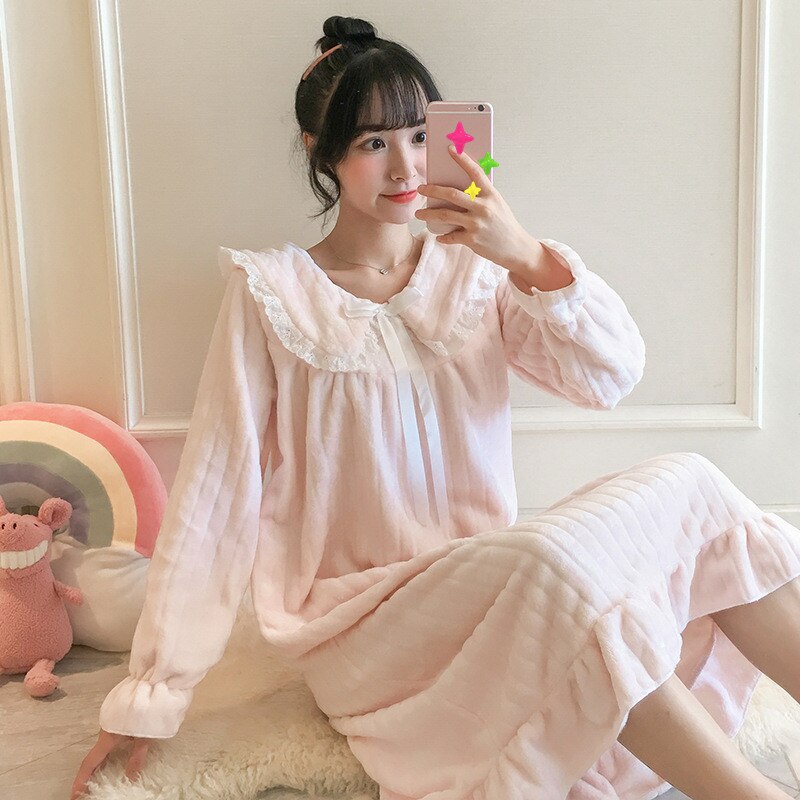 Insサンゴのベルベットの寝衣の女性の冬の帽子の保温可愛いパジャマルームウェア暖かいレディースルームウェア秋冬もこもこかわいいワンピースパジャマ