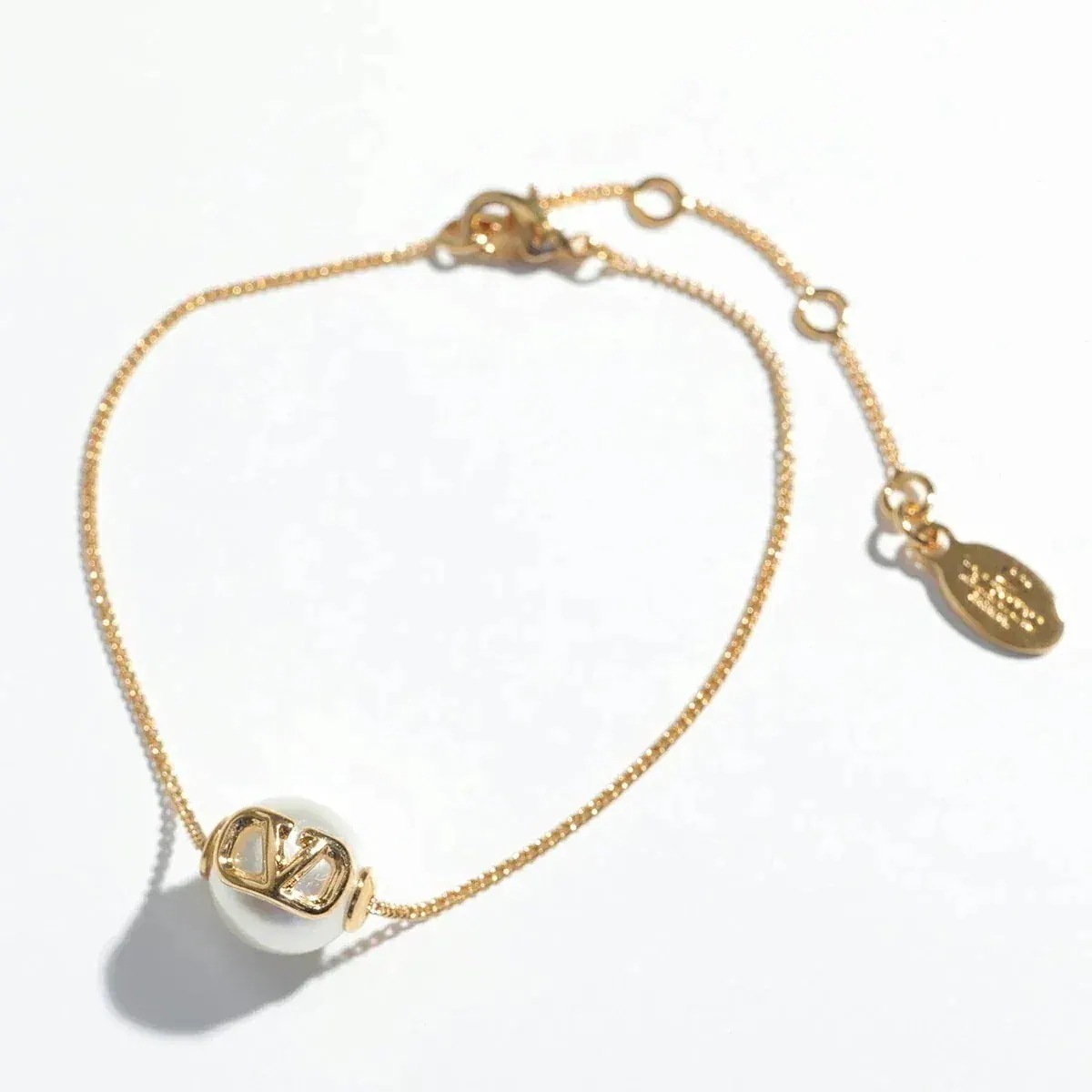 VALENTINO ヴァレンティノ ブレスレット 5W2J0W82 DHC レディース Vロゴ パール アクセサリー 0O3】 【mega】 25,125円