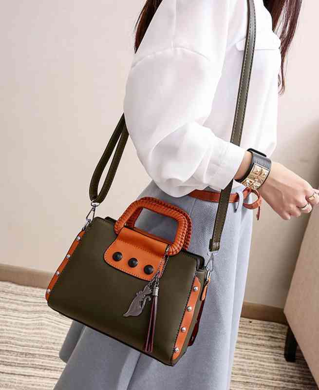 ハンドバッグ レディース ブランド ランキング 財布 黒 ミニトートバッグ カジュアル 夏 ワンマイルバッグ ミニ ミニショルダーバッグ 軽い トートバッグ 革 斜めがけ おしゃれ 秋 ブランド 小さ