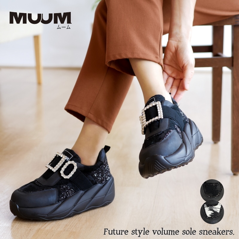 ミドルカットスニーカー 厚底 フラットソール ラウンドトゥ 3e