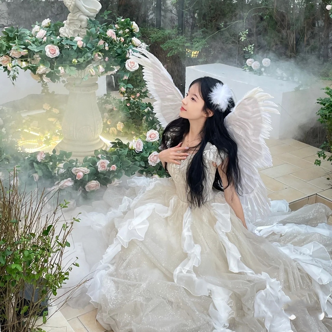 パーティードレス ウェディングドレス 新作 高級感 白 黒 ロングワンピース 結婚式 花嫁 成人式 お呼ばれ ウェディング 演奏会 二次会 前撮り ワンピース ロングドレス