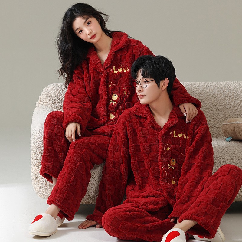 2026年新作レッドコーラルフリースパジャマセット（カップル向け）冬用結婚式/誕生年ホームウェア秋冬に着用可能