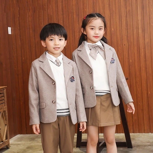 入学式 キッズスーツ 男の子 女の子 キッズ 4点セット 5点セット 選べるセット 子供フォーマル 子供スーツ 結婚式 子供用 小さいサイズ 110 卒業式 発表会 スーツ 子供服 男の子スーツ 大き