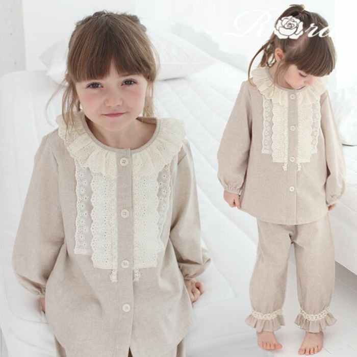 パジャマ 前開き 女の子 キッズ 通販 セットアップ 10006256 上下セット 長袖 上下 長ズボン レース フリル 綿100 ナチュラル ベージュ おしゃれ かわいい オシャレ 可愛い ルームウ