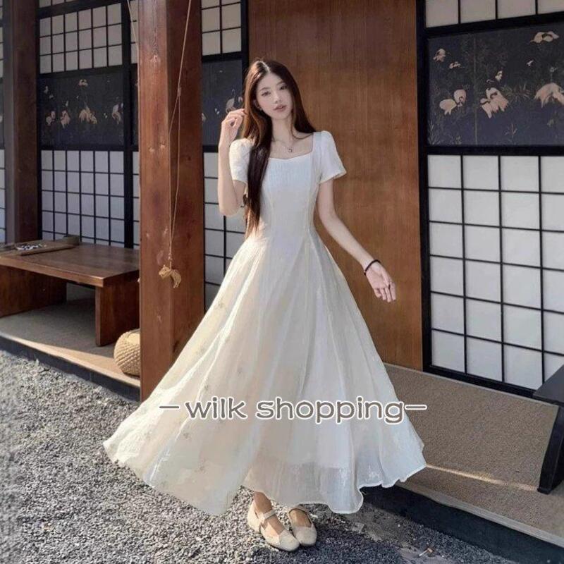 ショートスリーブロングドレスA-フローラル刺繍ラウンドネックルーズフィットサマーアウトフィットボディカバー20 s 30 sブラックホワイト40 sママフォーマルOL大人シンプル