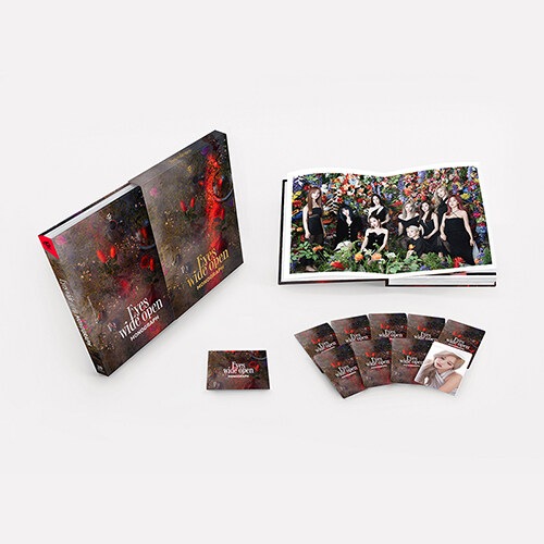 TWICE Eyes wide open MONOGRAPH / フォトブック + フォトカード