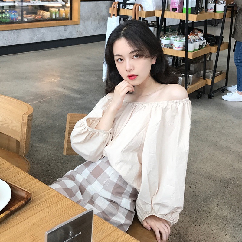 オフショルダーブラウス ボリューム袖 ふんわりガーリー デート 0462t