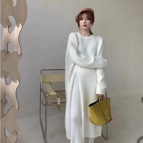 ロングニット トップス ニットソー セーター ロング ロング丈 袖あり 長袖 ラウンドネック スリット サイドスリット かわいい 大人可愛い きれいめ シンプル カジュアル 大人 上品 おしゃれ